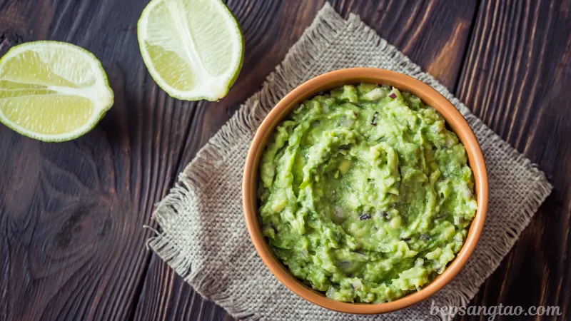 Sốt Guacamole