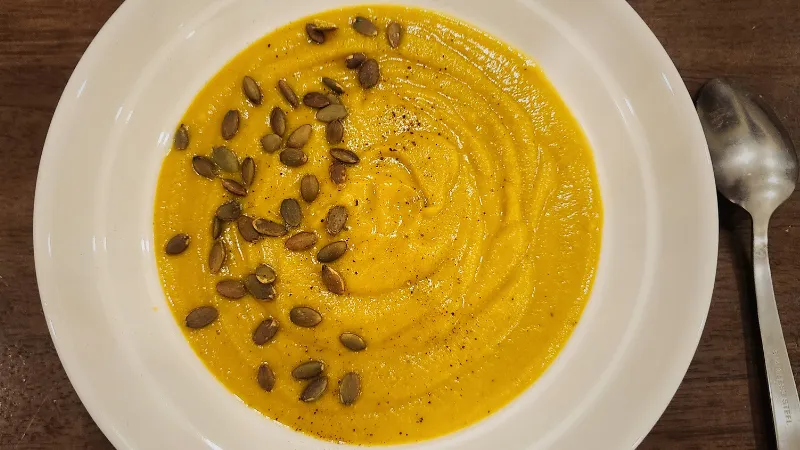 Soup Bí Đỏ Đậu Lăng