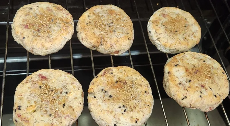 bánh khia mì nướng