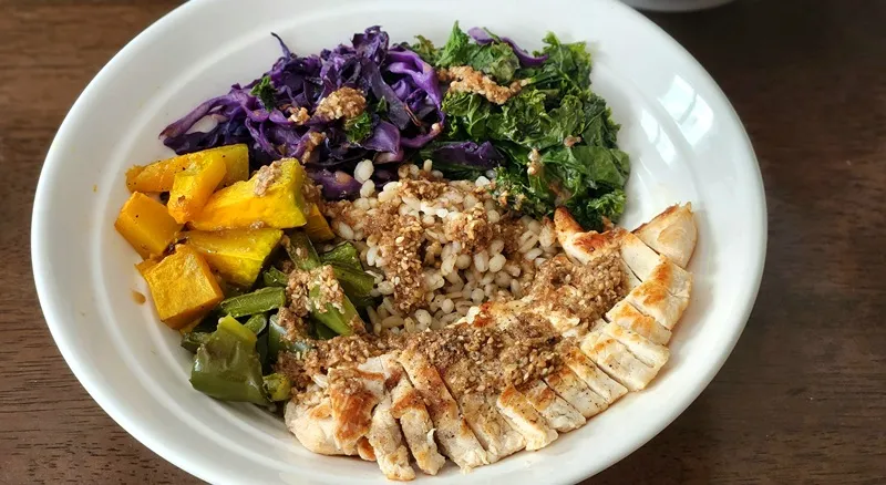 nourish bowl rau củ nướng (7)