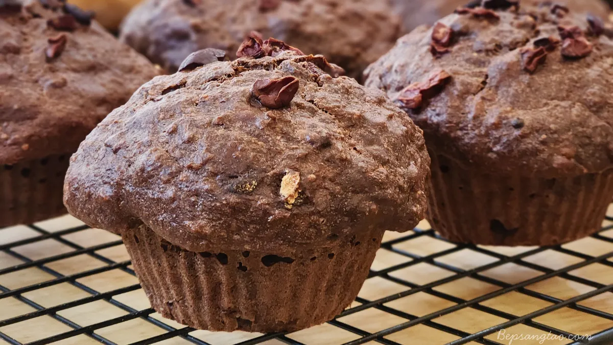 Orange Chocolate Sourdough Oat Muffin